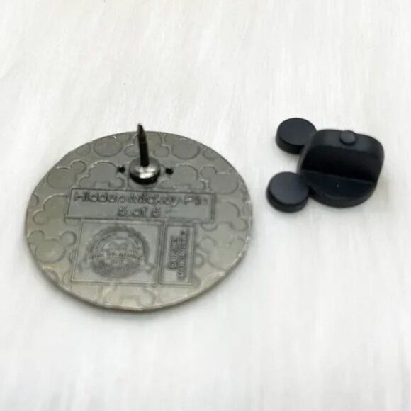 🔮 5/$25 Disney Character Silhouettes Peter Pan‎ Tinker Bell Pin - Picture 3 of 3